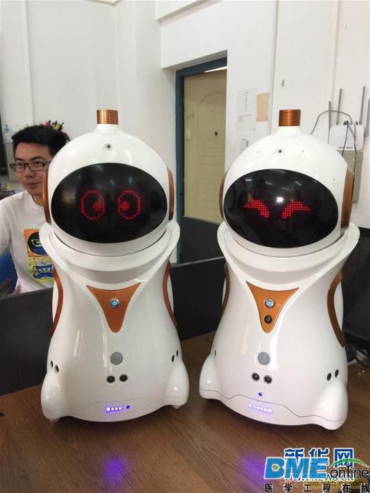 山东大学开发出智能陪护机器人 发现异常会报警
