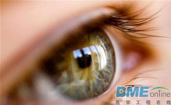 首个接受“仿生眼”的失明患者将重获光明