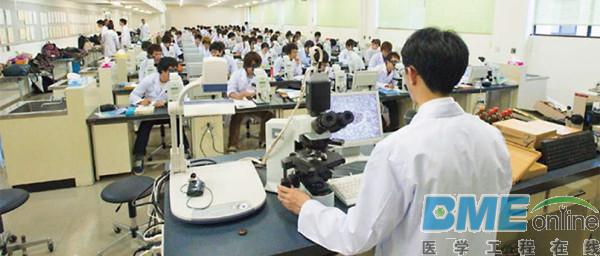 日本自治医科大学使用医疗3D打印脑动脉瘤模型
