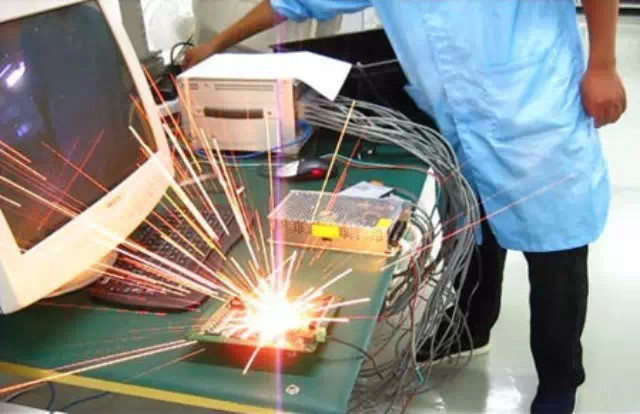 工程师们，不要想一辈子靠技术混饭吃？